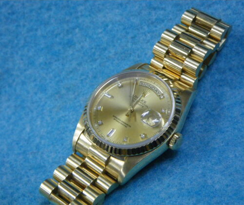 ロレックス　腕時計　ベルトにダイヤモンドの装飾：施工前